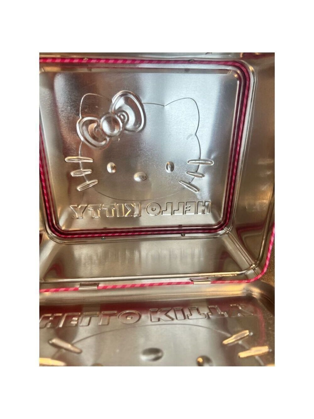 Hello Kitty Mini Tin Box - Picture 9 of 9